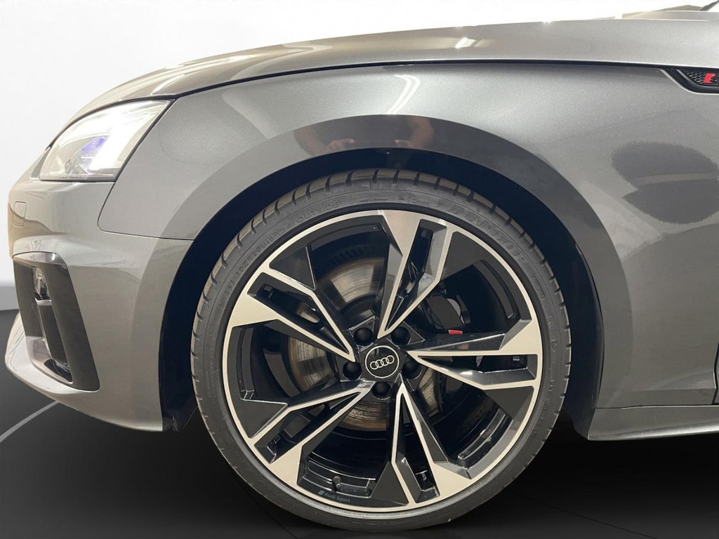 Audi S5