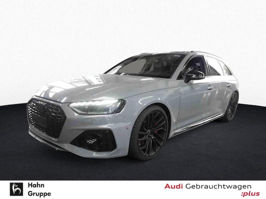Audi RS4 Avant Quattro