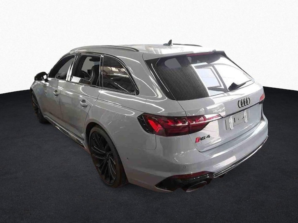 Audi RS4