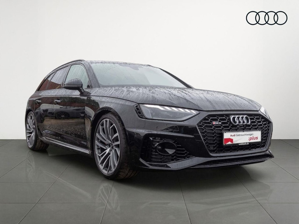 Audi RS4