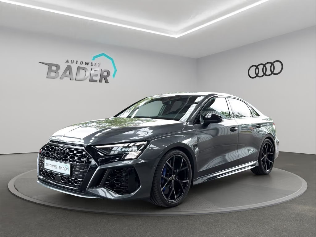 Audi RS3 Sedan Quattro