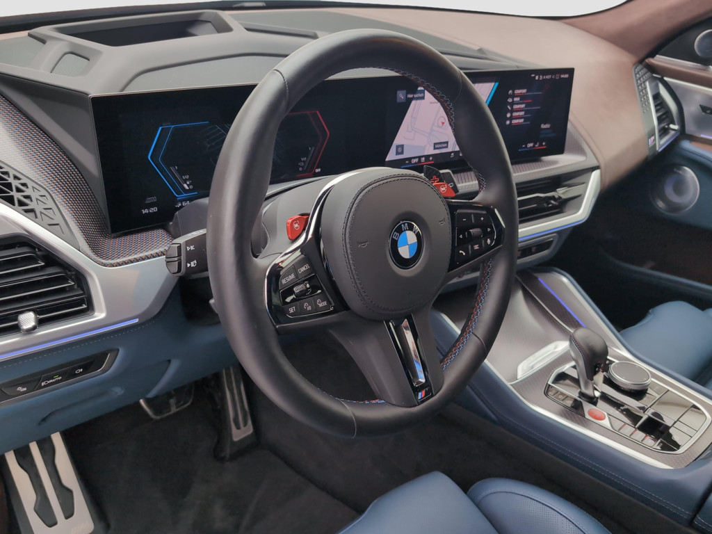 BMW XM