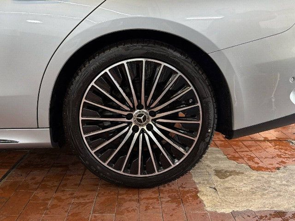Mercedes-Benz E-Klasse E 220 AMG Line Estate E 220 d
