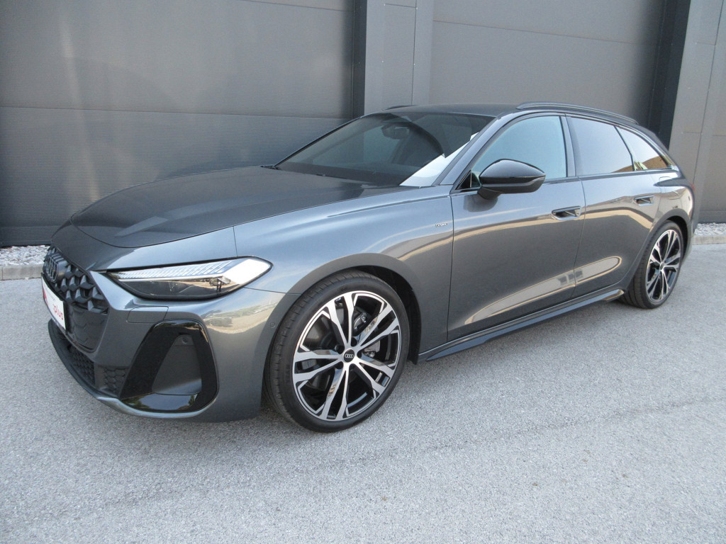 Audi A5 Avant e-hybrid quattro 220 kW
