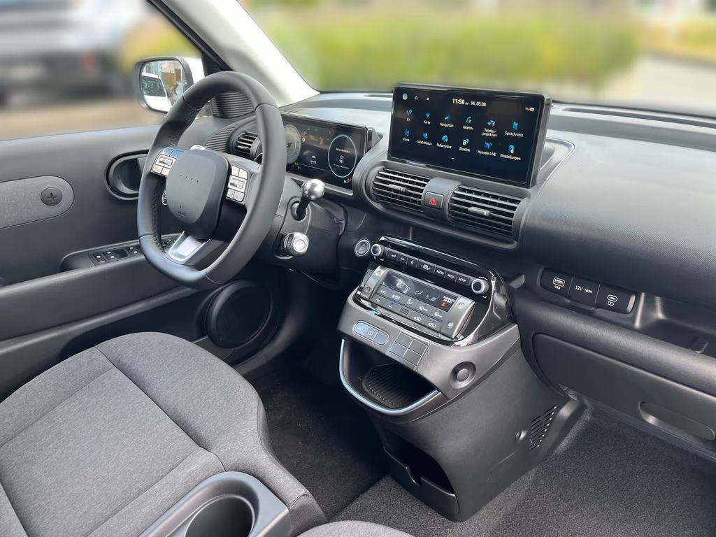 Hyundai INSTER