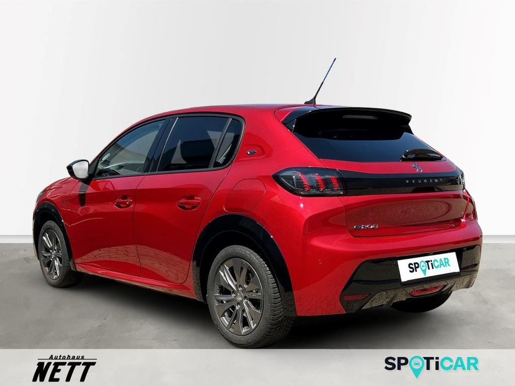 Peugeot e-208