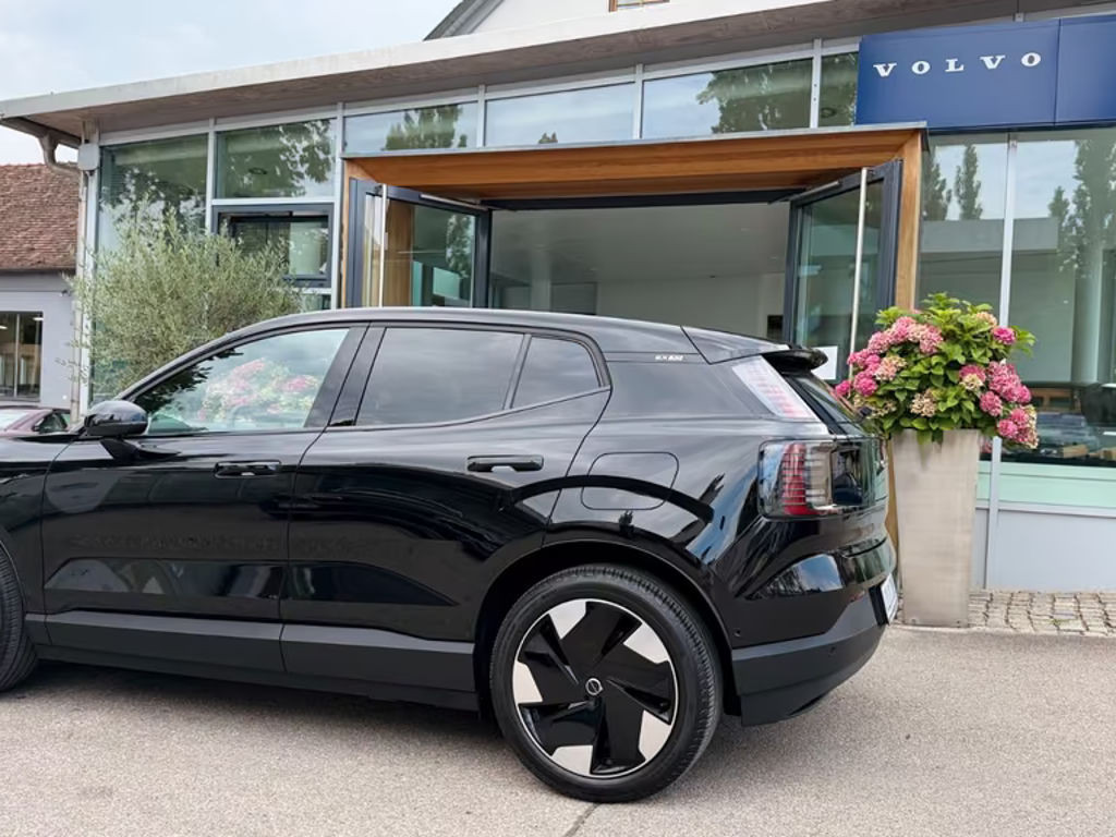 Volvo EX30