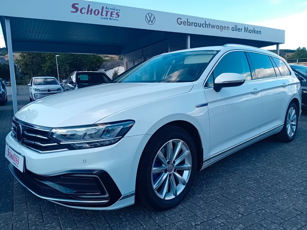 Volkswagen Passat GTE Variant