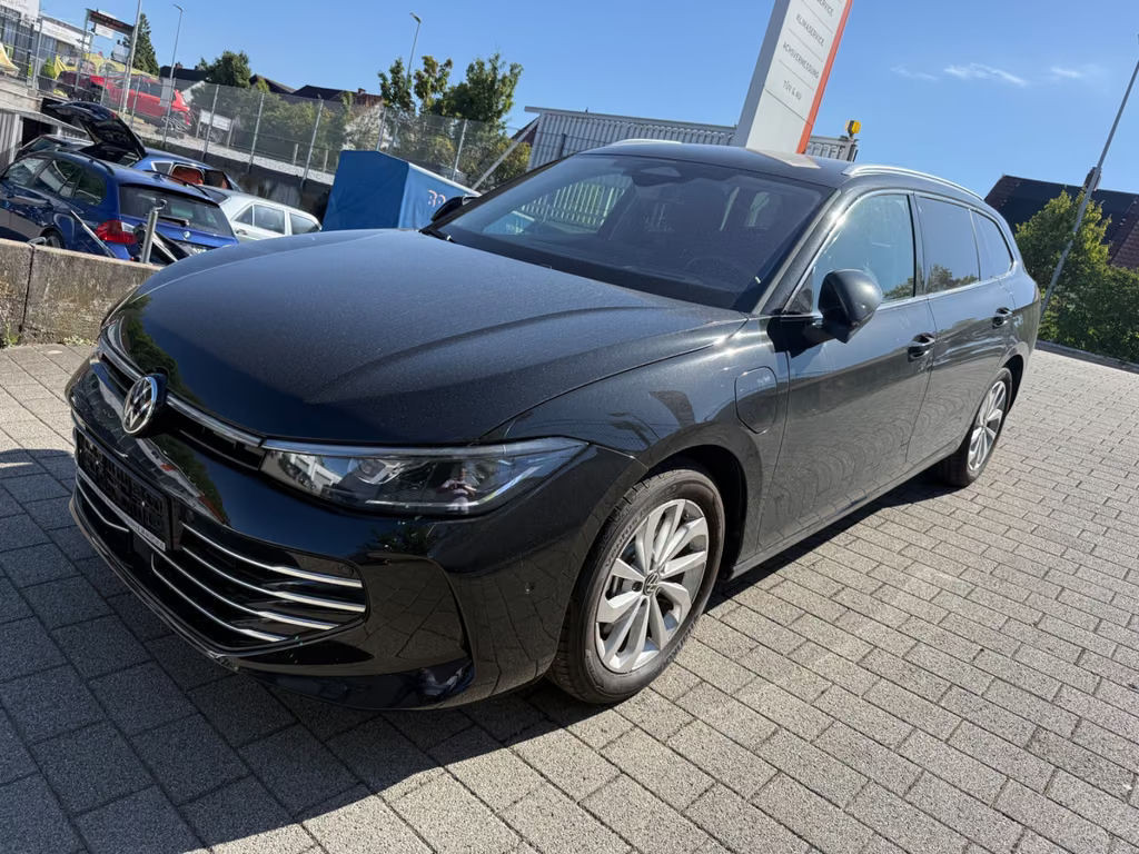 Volkswagen Passat Variant eHybrid 1.5 TSI Elegance Elegance