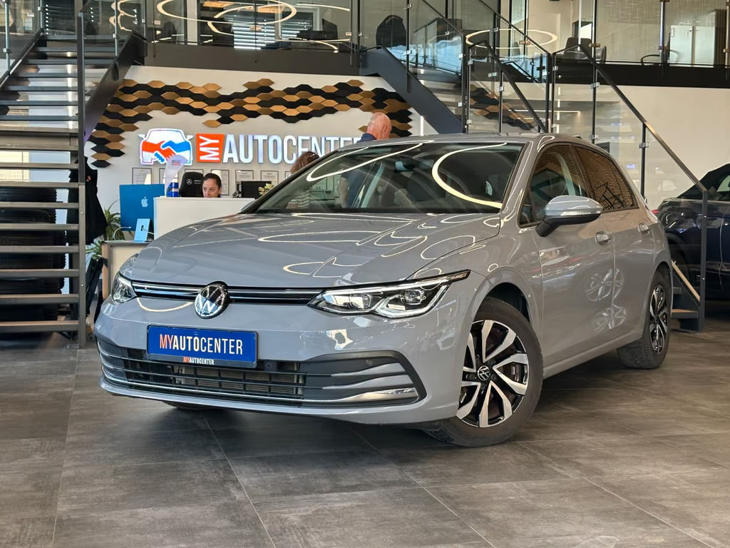 Volkswagen Golf *HarmanKardon*Keyless*ACC*VOLLDIGITAL*LED*