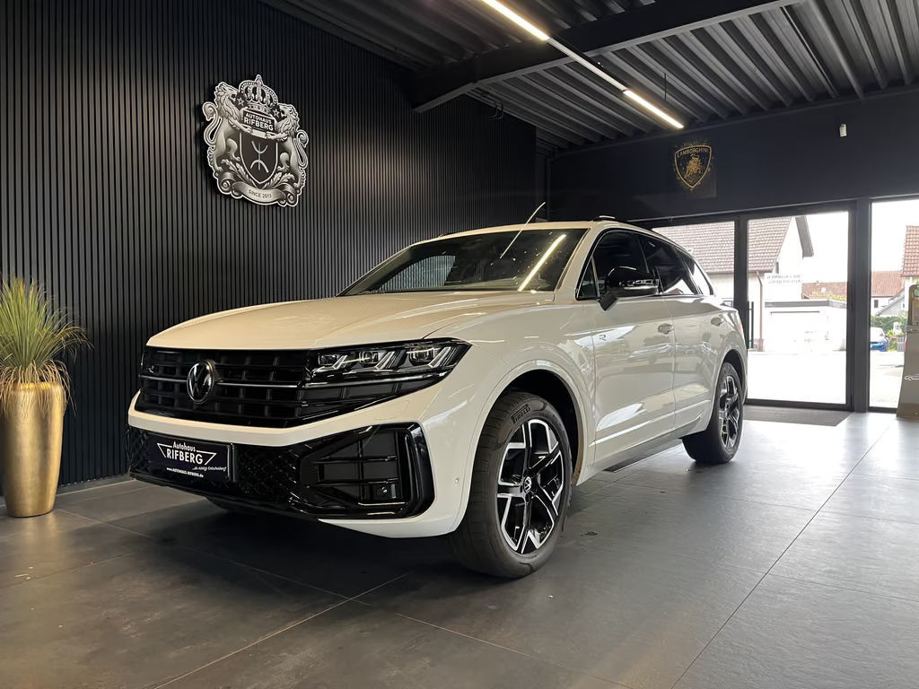 Volkswagen Touareg R-Line 3.0 V6 TDI