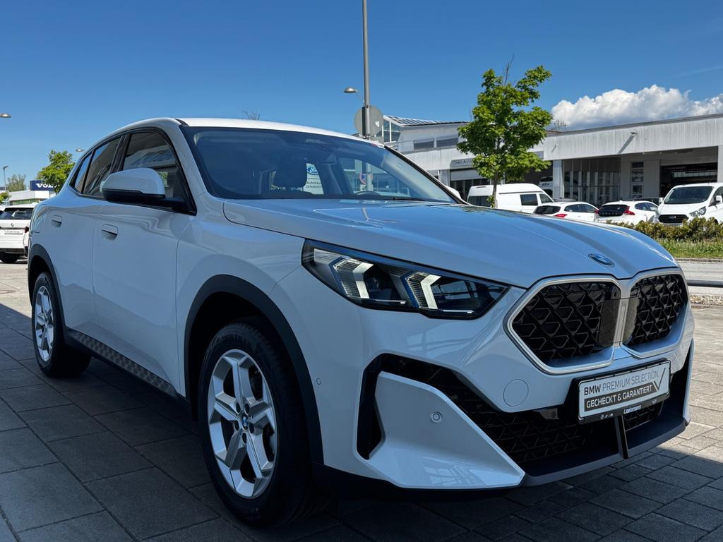 BMW X2