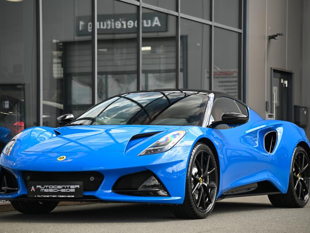 Lotus Emira