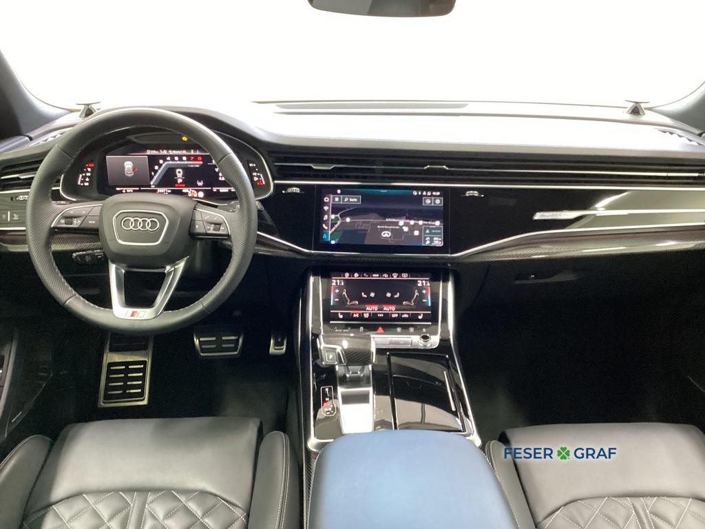Audi SQ8