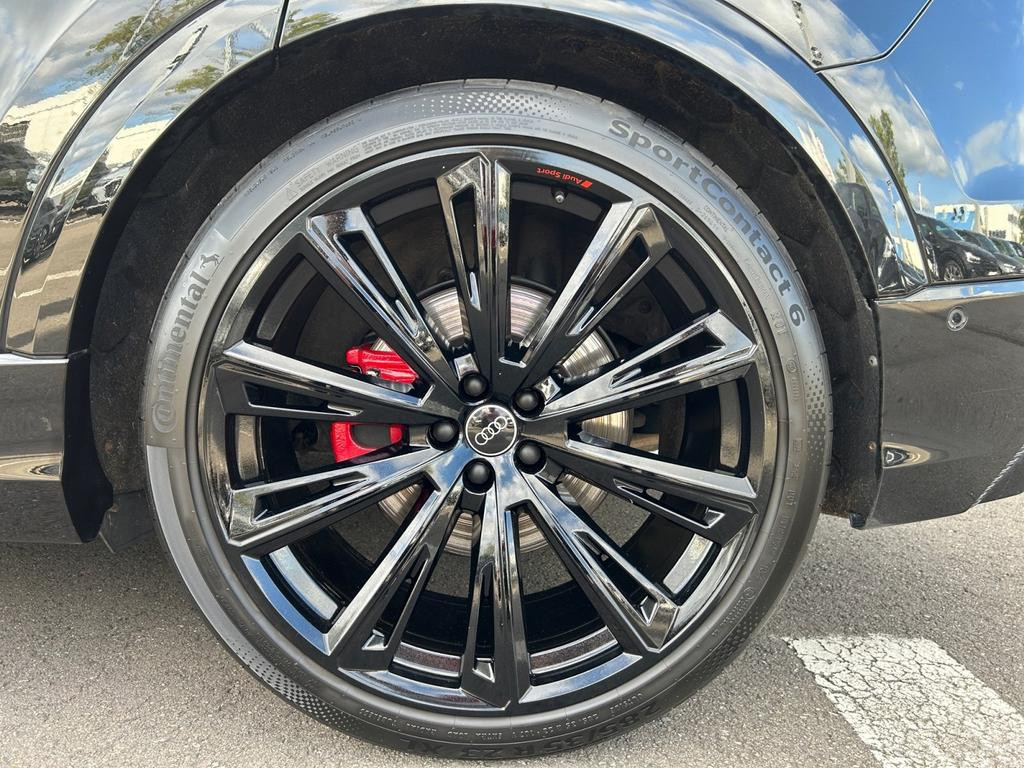 Audi SQ8