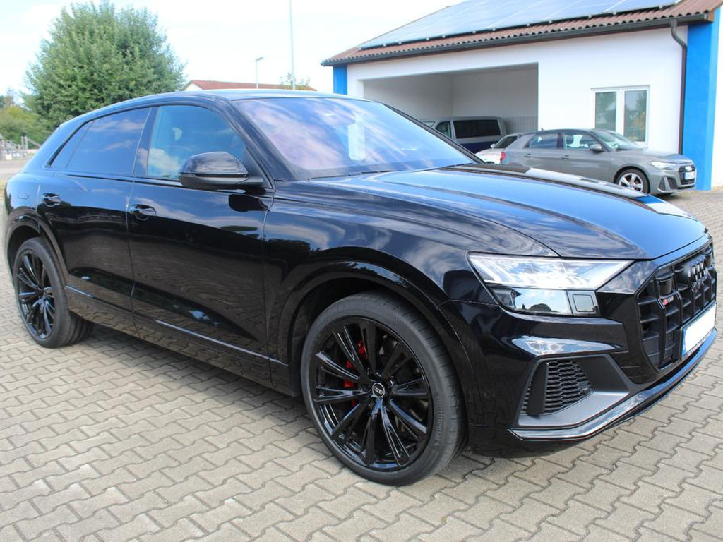 Audi SQ8