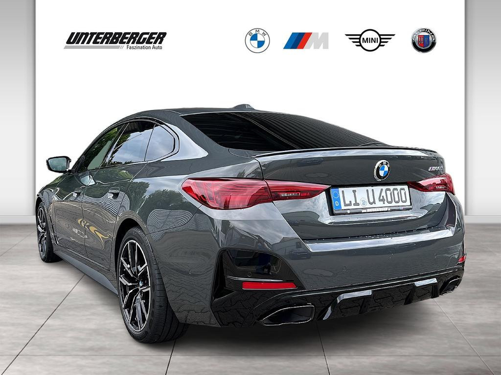 BMW M440
