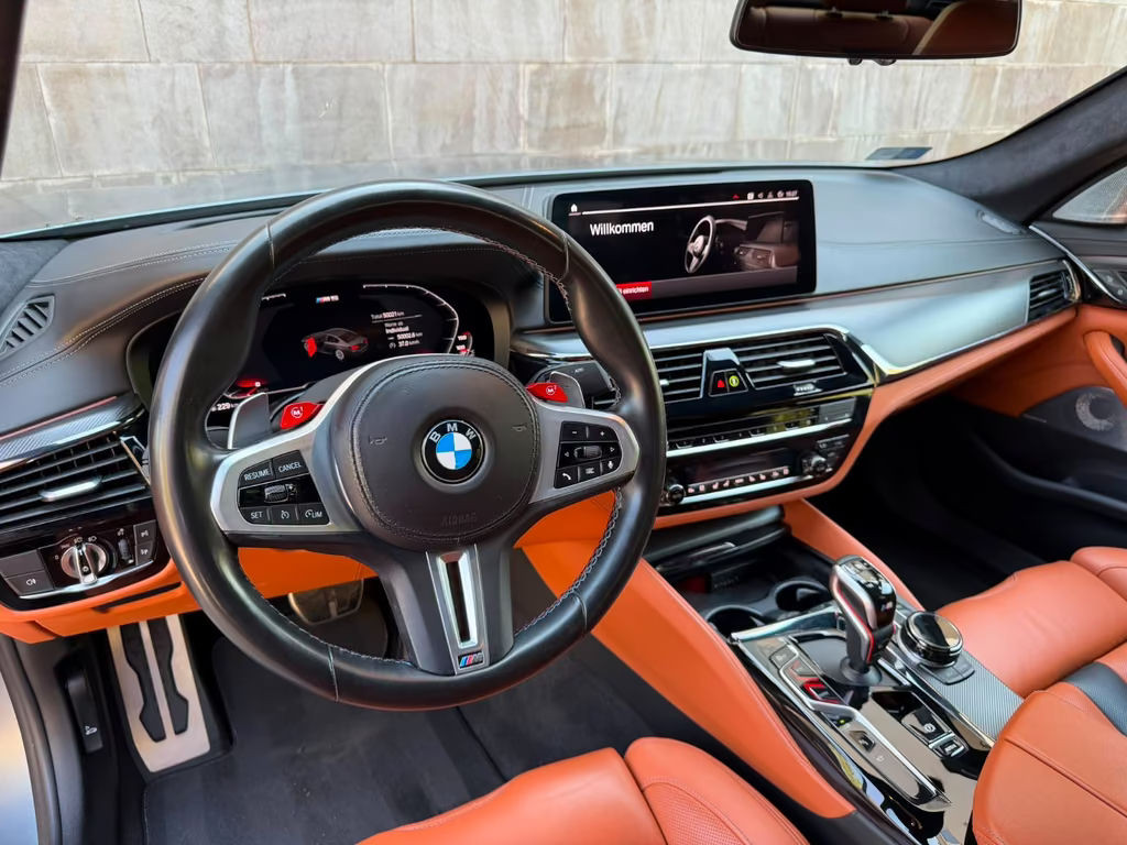BMW M5