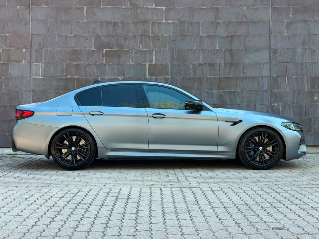 BMW M5