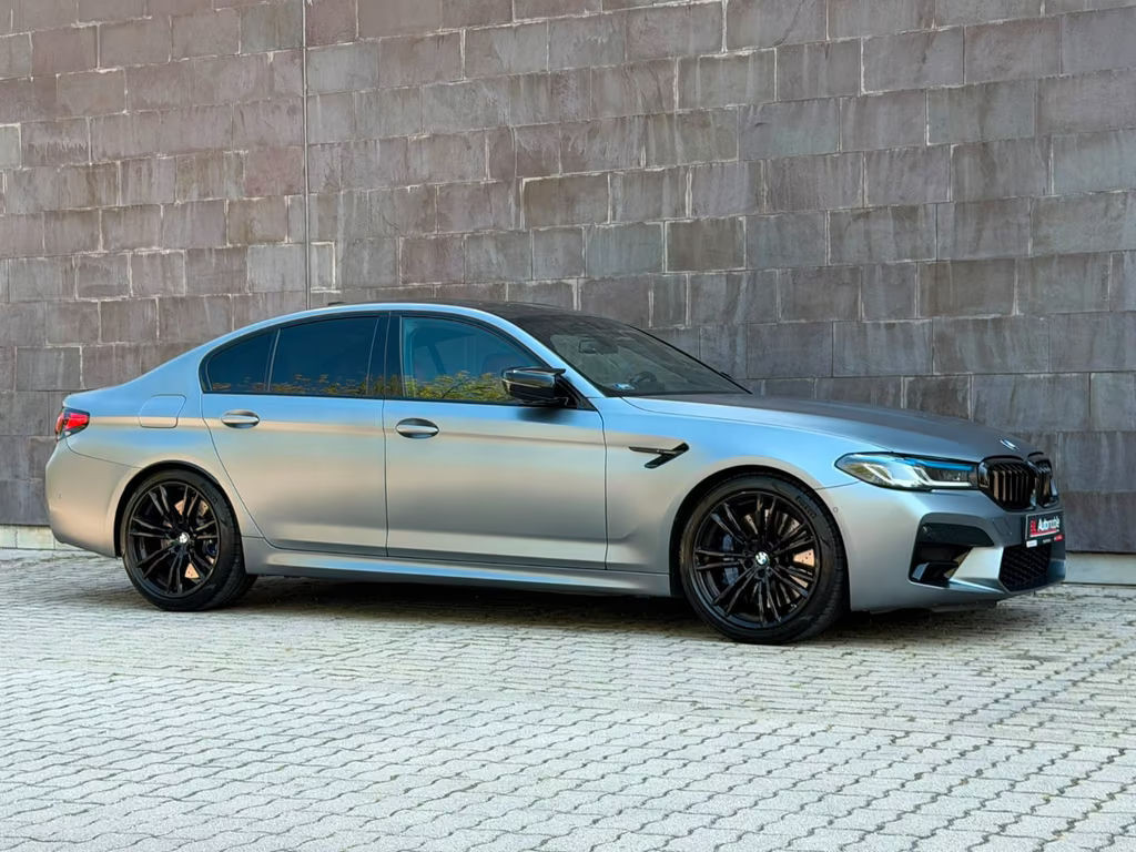 BMW M5