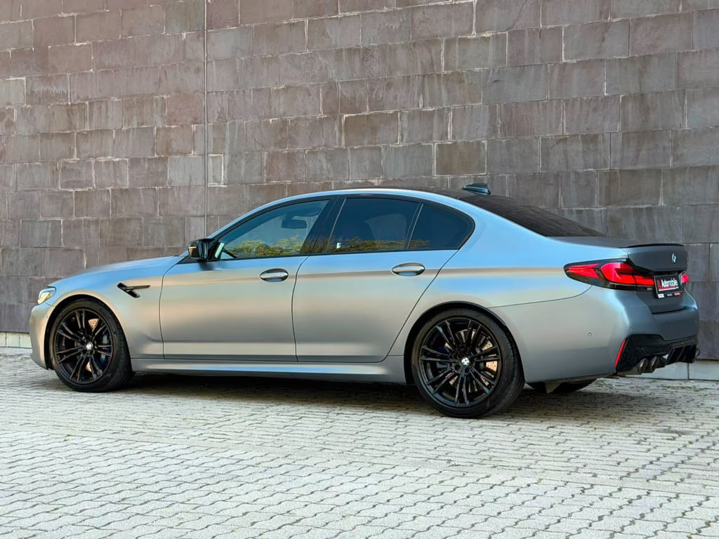 BMW M5