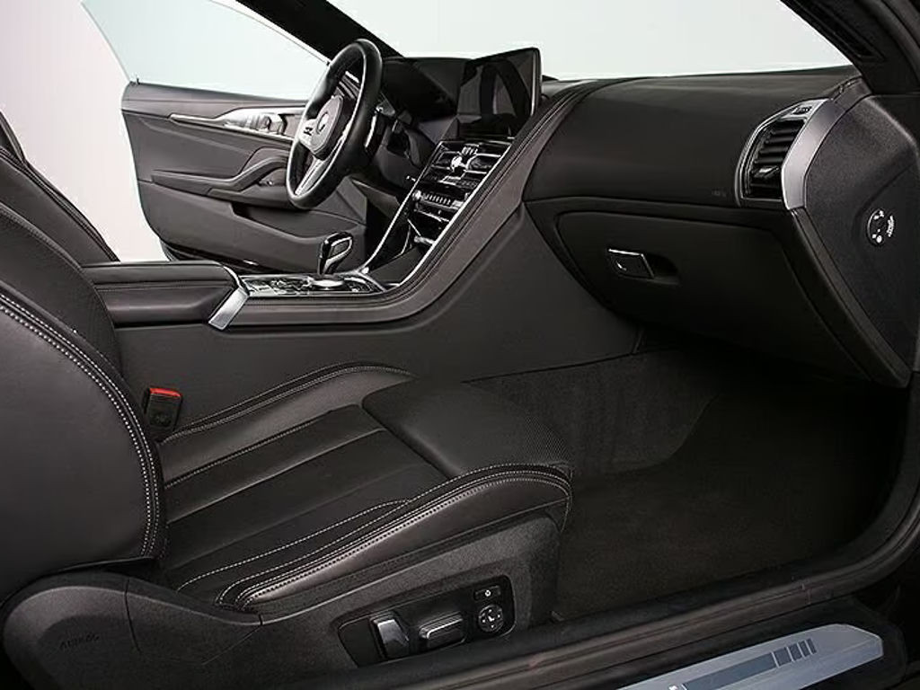 BMW M850