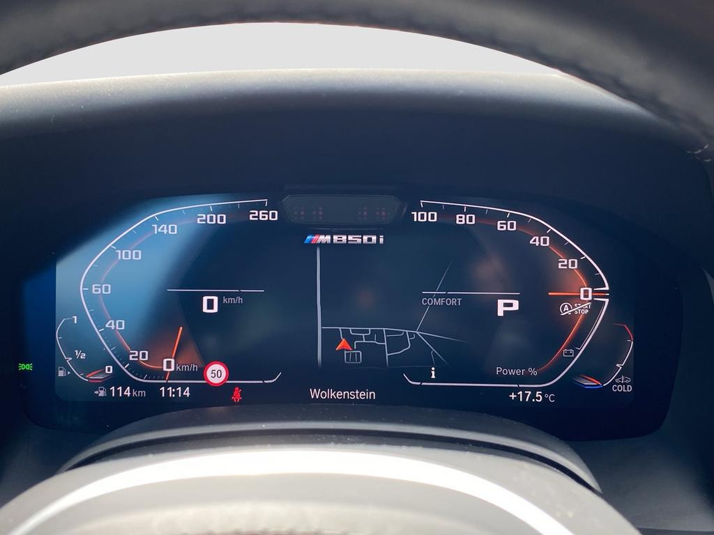 BMW M850