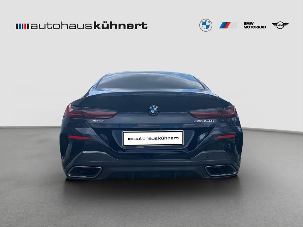 BMW M850