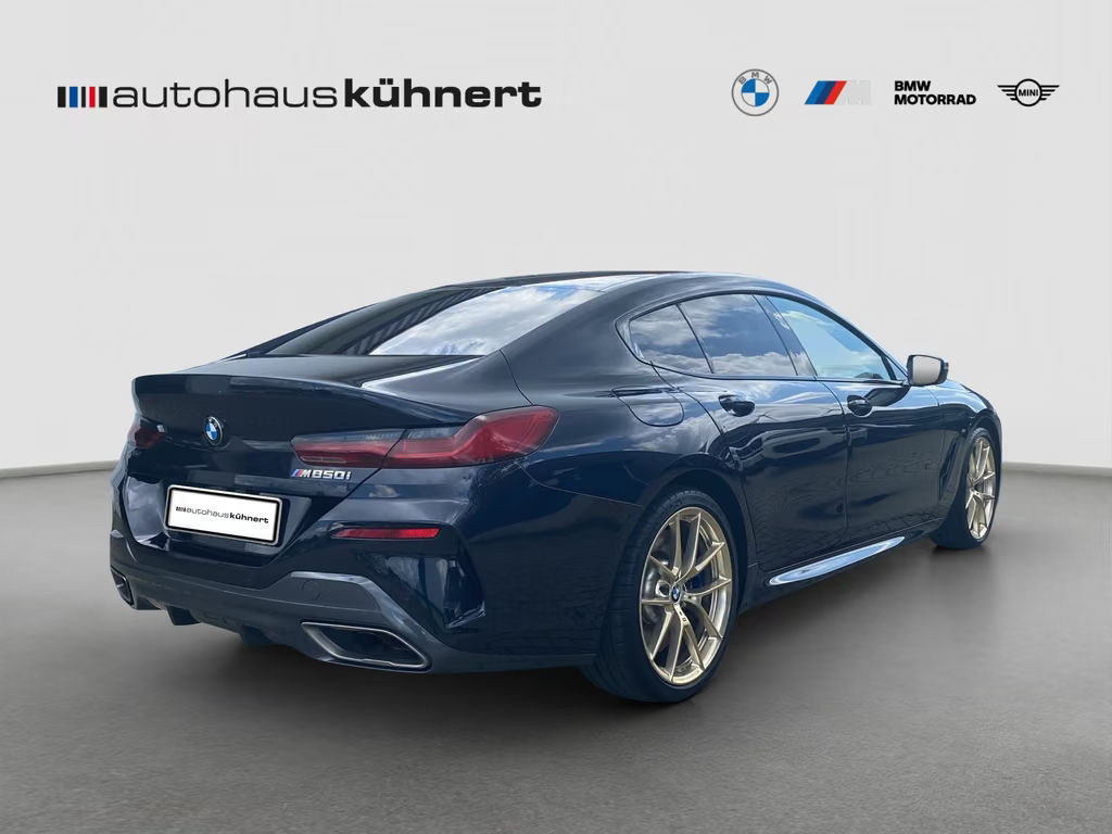BMW M850