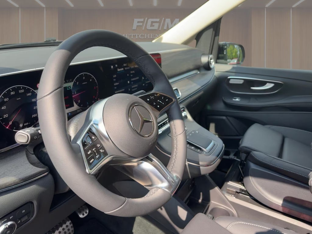 Mercedes-Benz Marco Polo