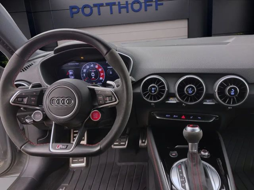 Audi TT RS