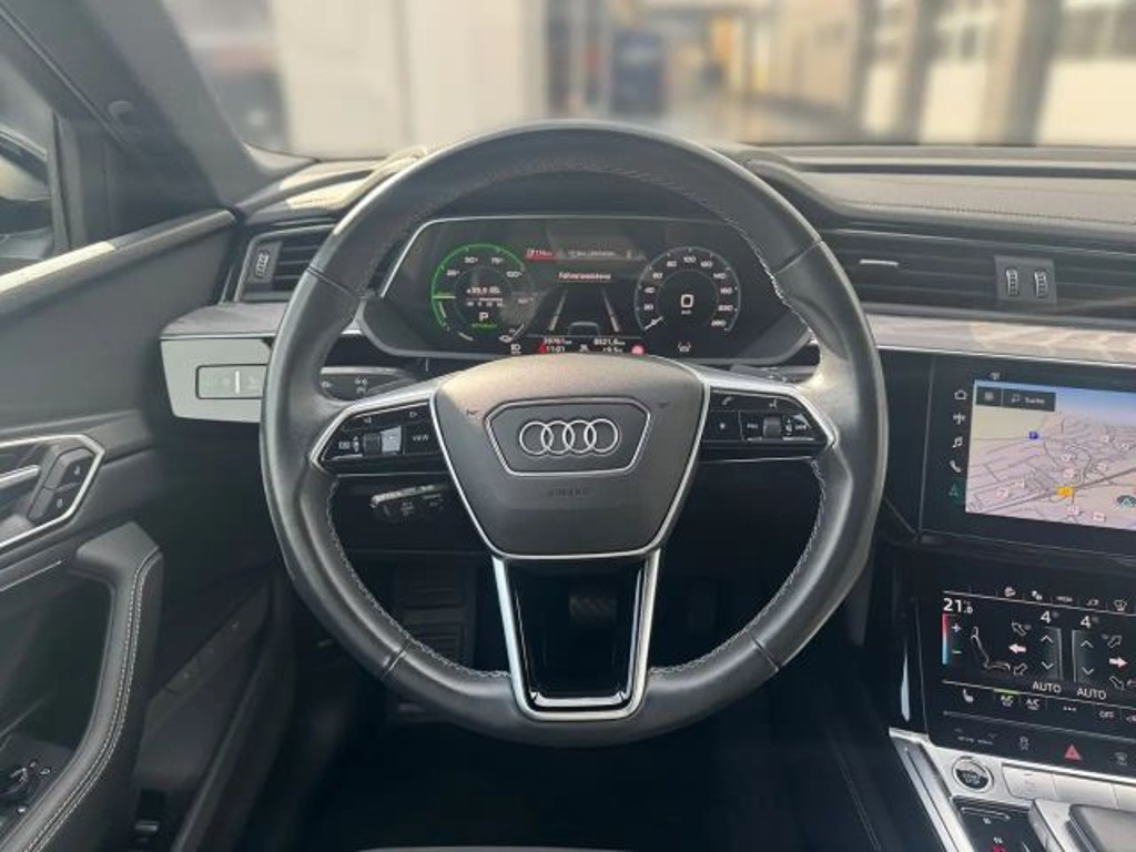 Audi Q8 e-tron