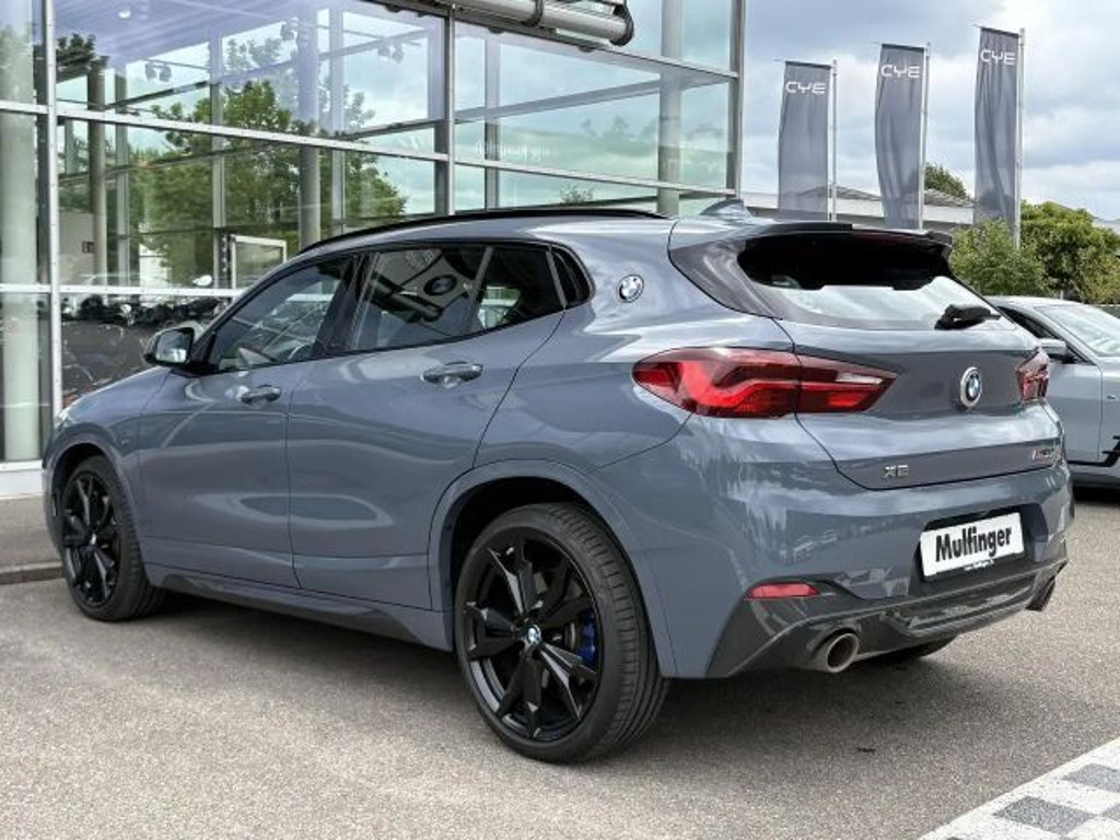 BMW X2