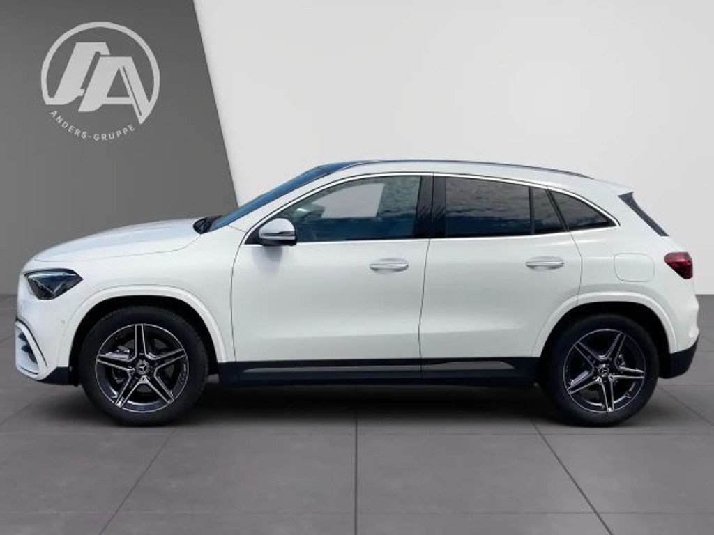 Mercedes-Benz GLA-Klasse GLA 200 AMG Line