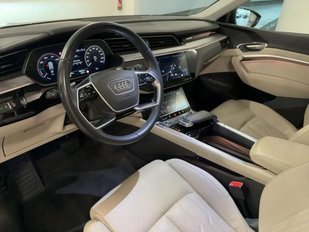 Audi Q8 e-tron