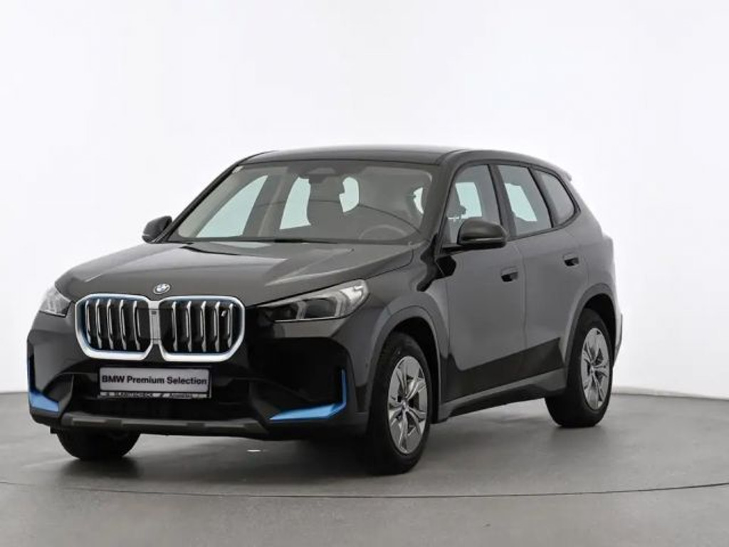 BMW iX1 xDrive30