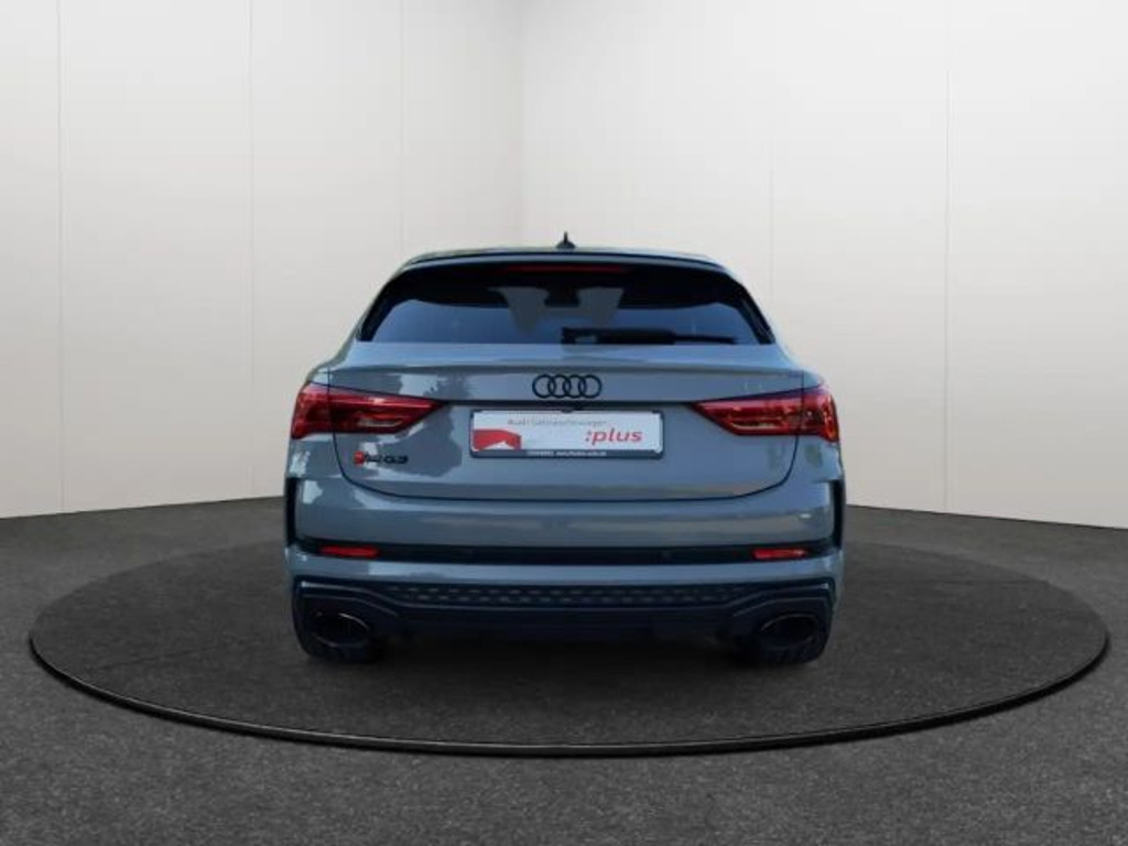 Audi RS Q3