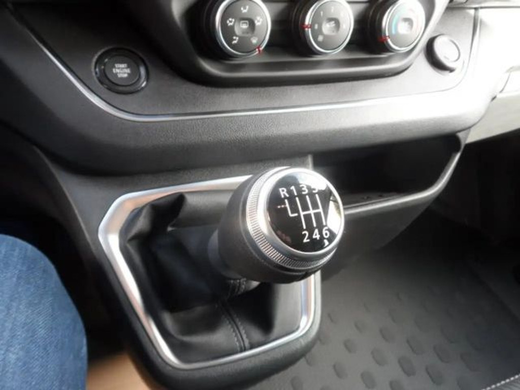 Nissan Primastar