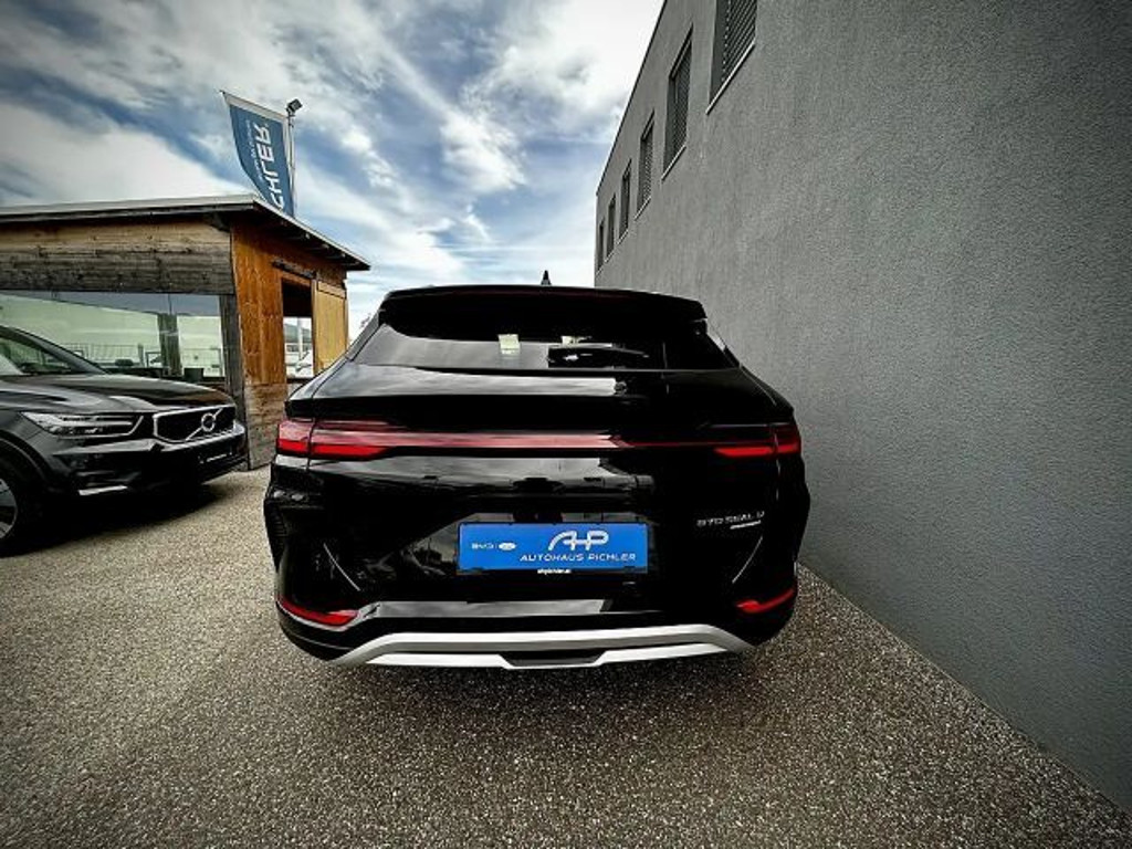 BYD Seal U