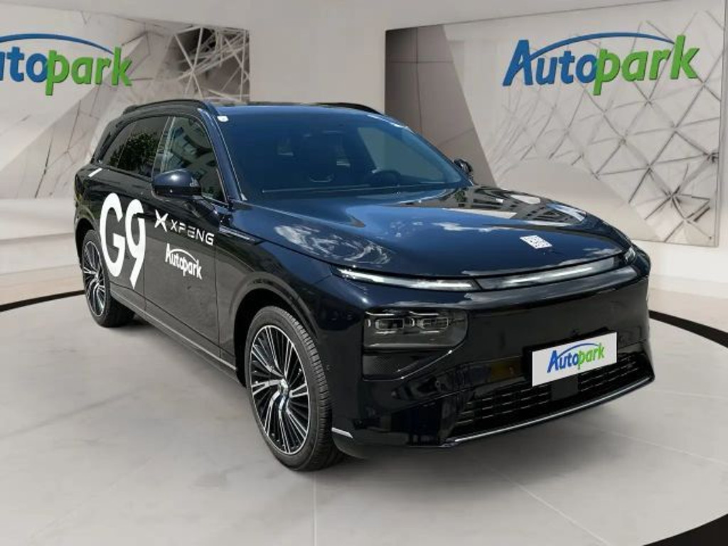 Xpeng G9