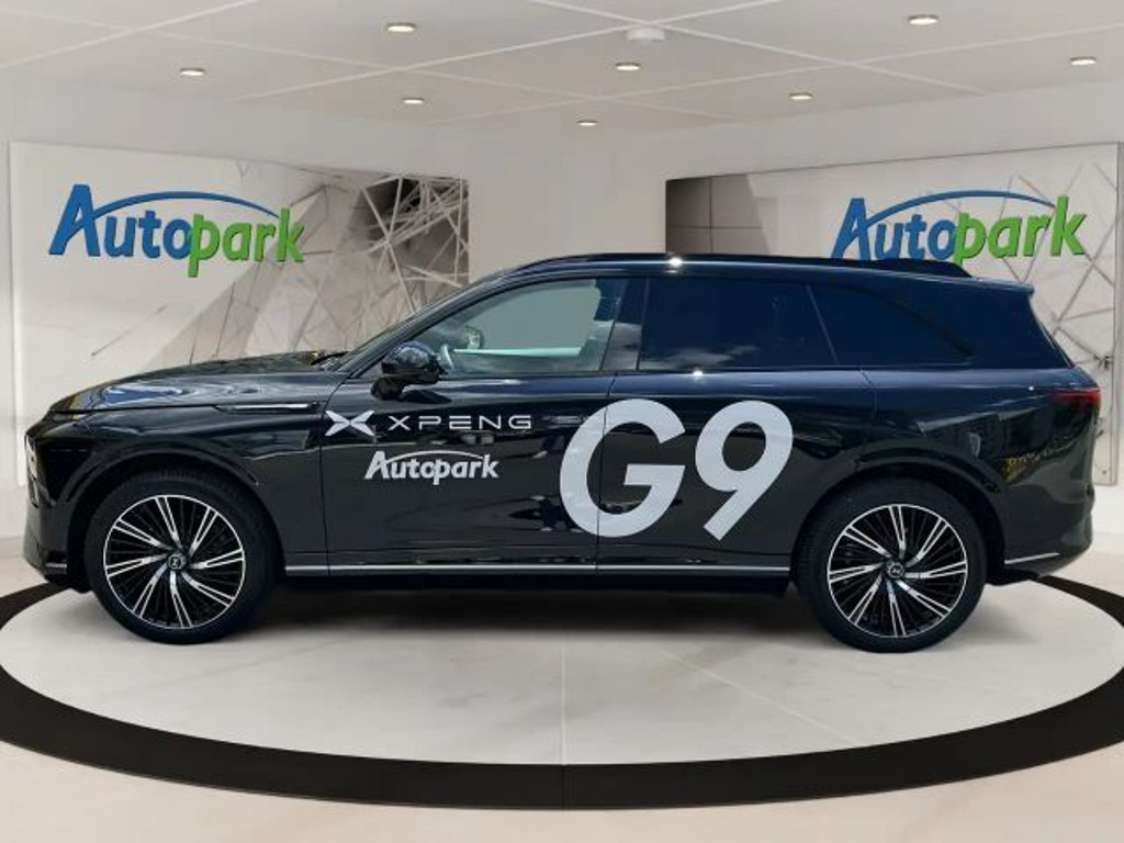Xpeng G9