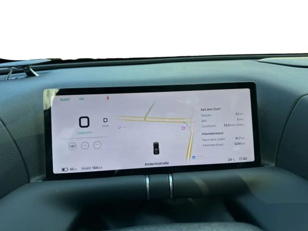 Xpeng G9