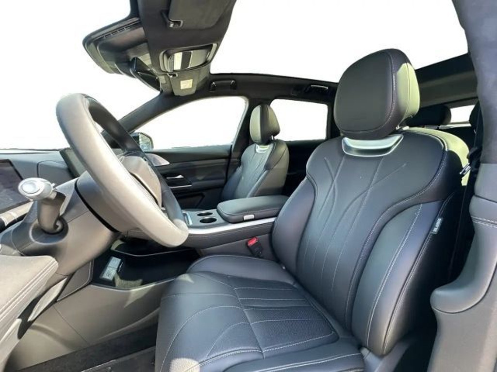 Xpeng G9