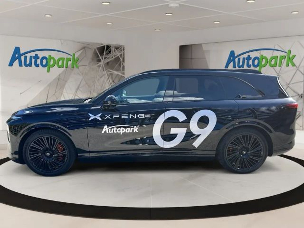 Xpeng G9
