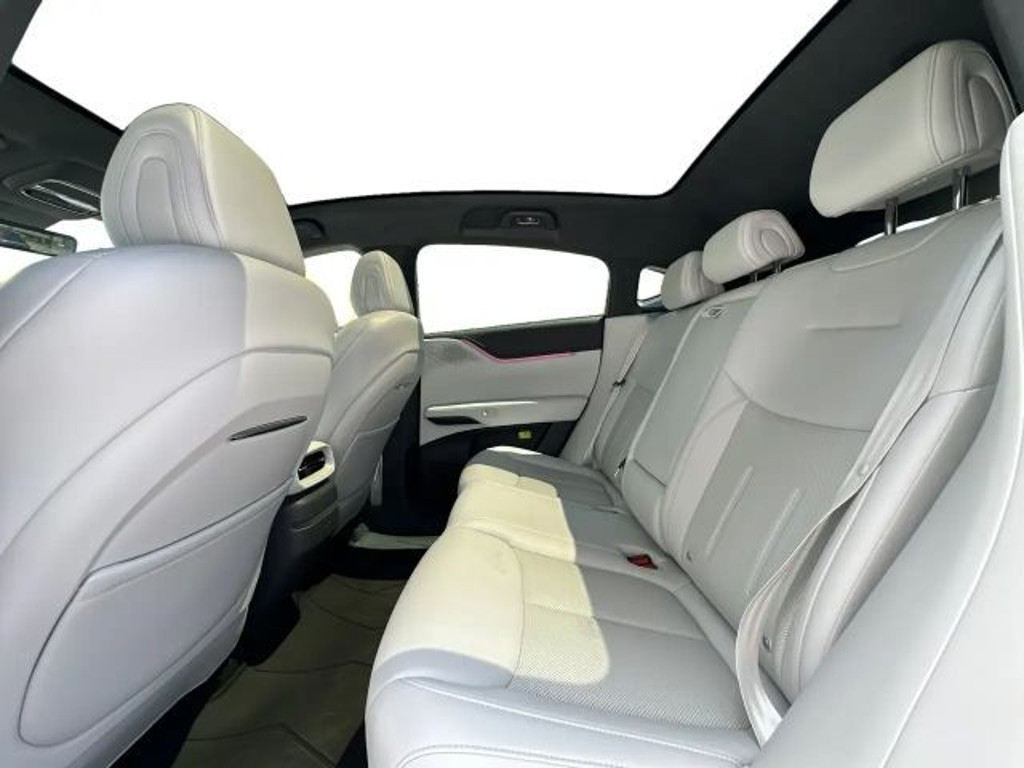 Xpeng G6
