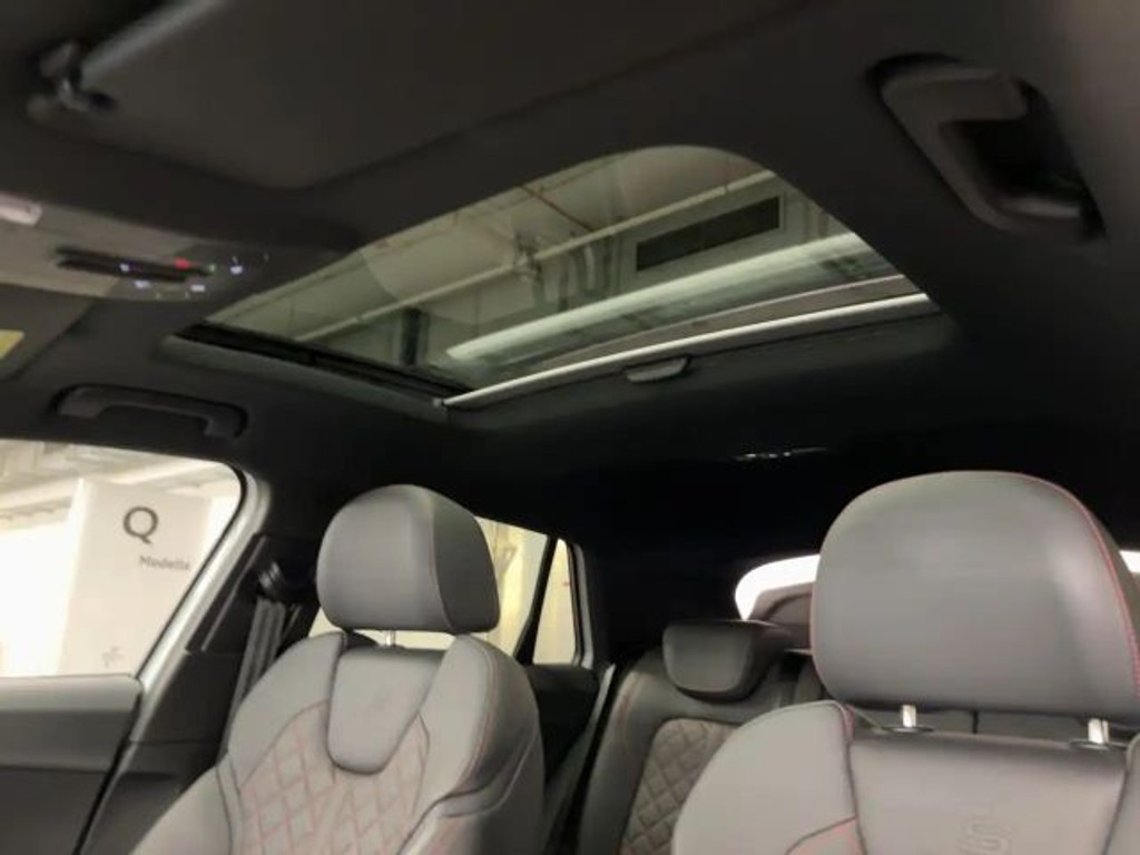 Audi SQ2