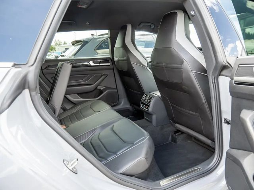 Volkswagen Arteon Shooting Brake R-Line 2.0 TSI