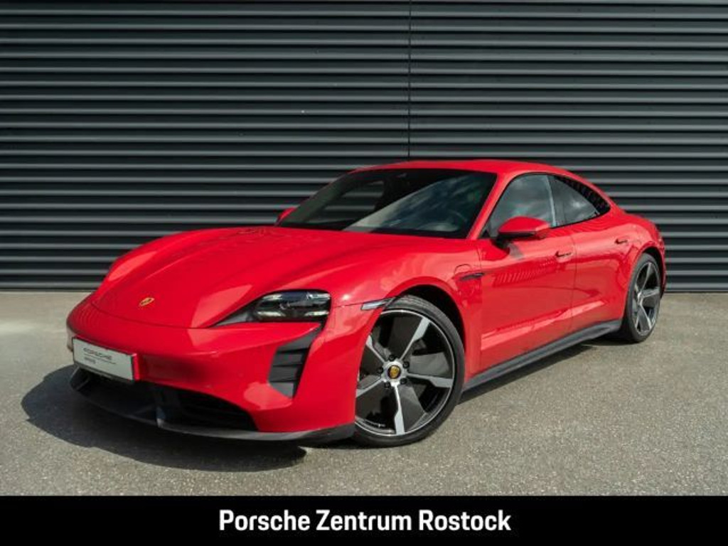 Porsche Taycan S Turbo