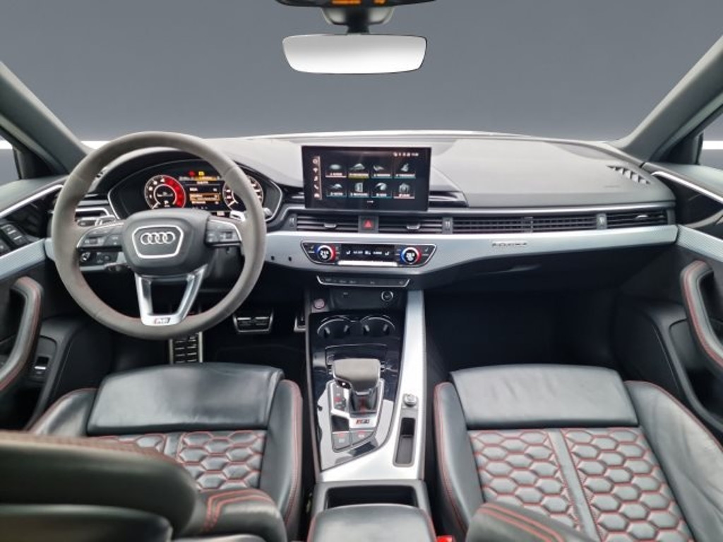 Audi RS4