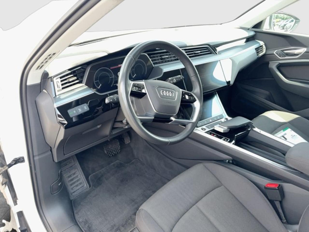 Audi Q8 e-tron